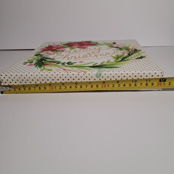 Square "Merry Christmas" Poinsettia Wreath Sign - Picture 14 of 14